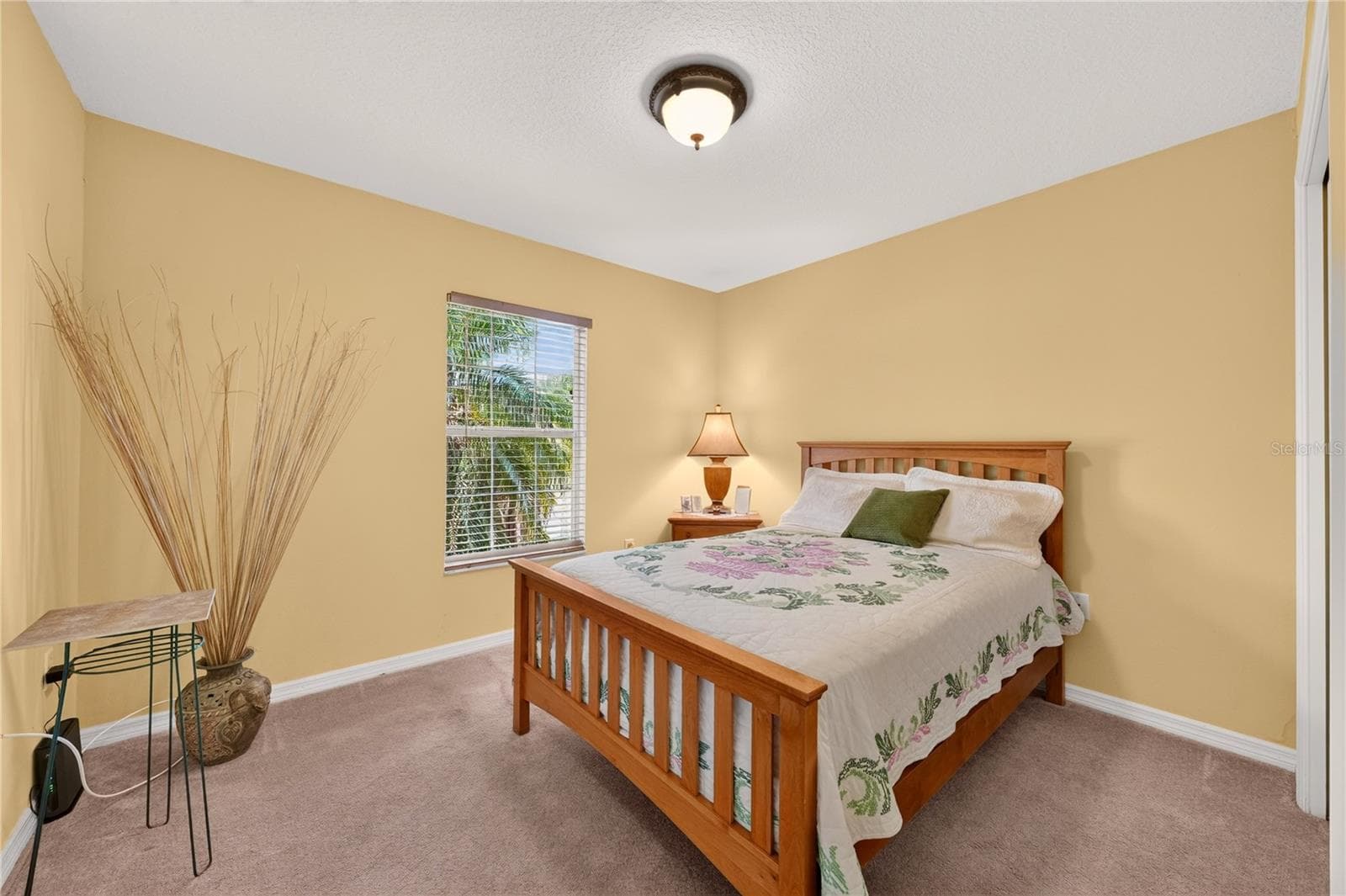 Second bedroom - 90 GOLFVIEW CIR, UMATILLA