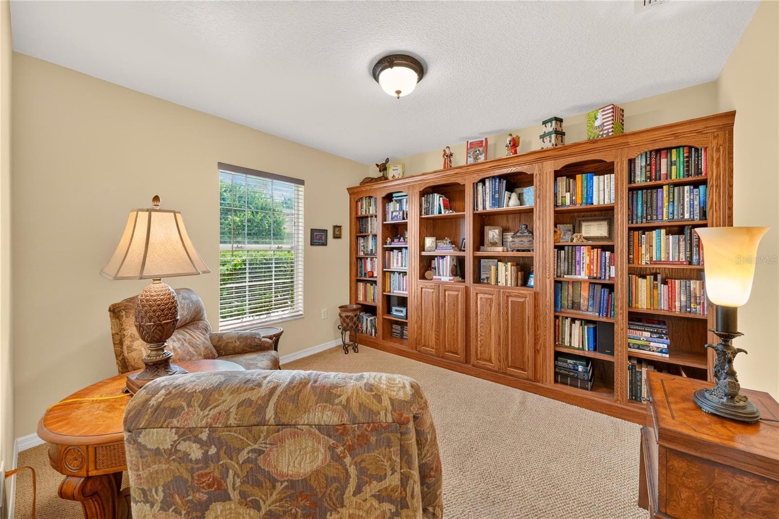 Third bedroom-office/library - 90 GOLFVIEW CIR, UMATILLA