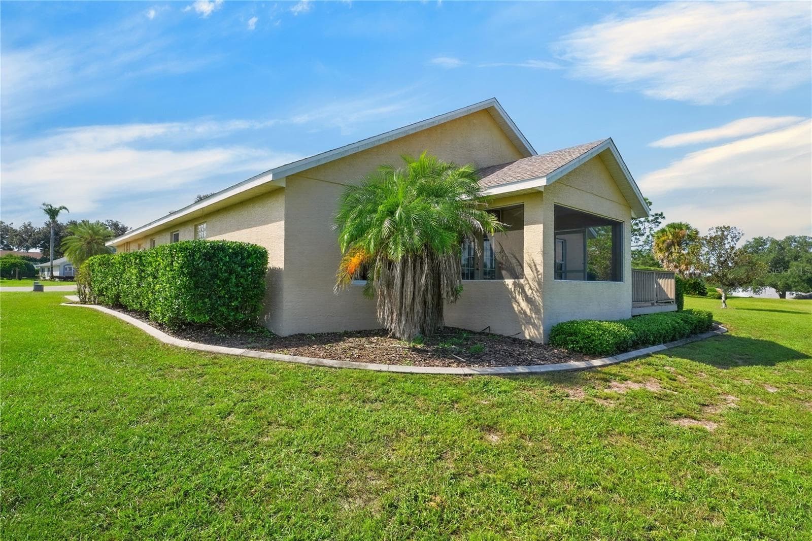 Single Family Residence at 90 GOLFVIEW CIR, UMATILLA, photo 44 of 62