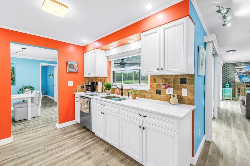 Single Family Residence at 731 OBERLIN DR, CLEARWATER, photo 13 of 31