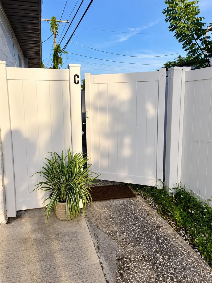 Triplex at 4713 N ROME AVE, TAMPA, photo 8 of 12