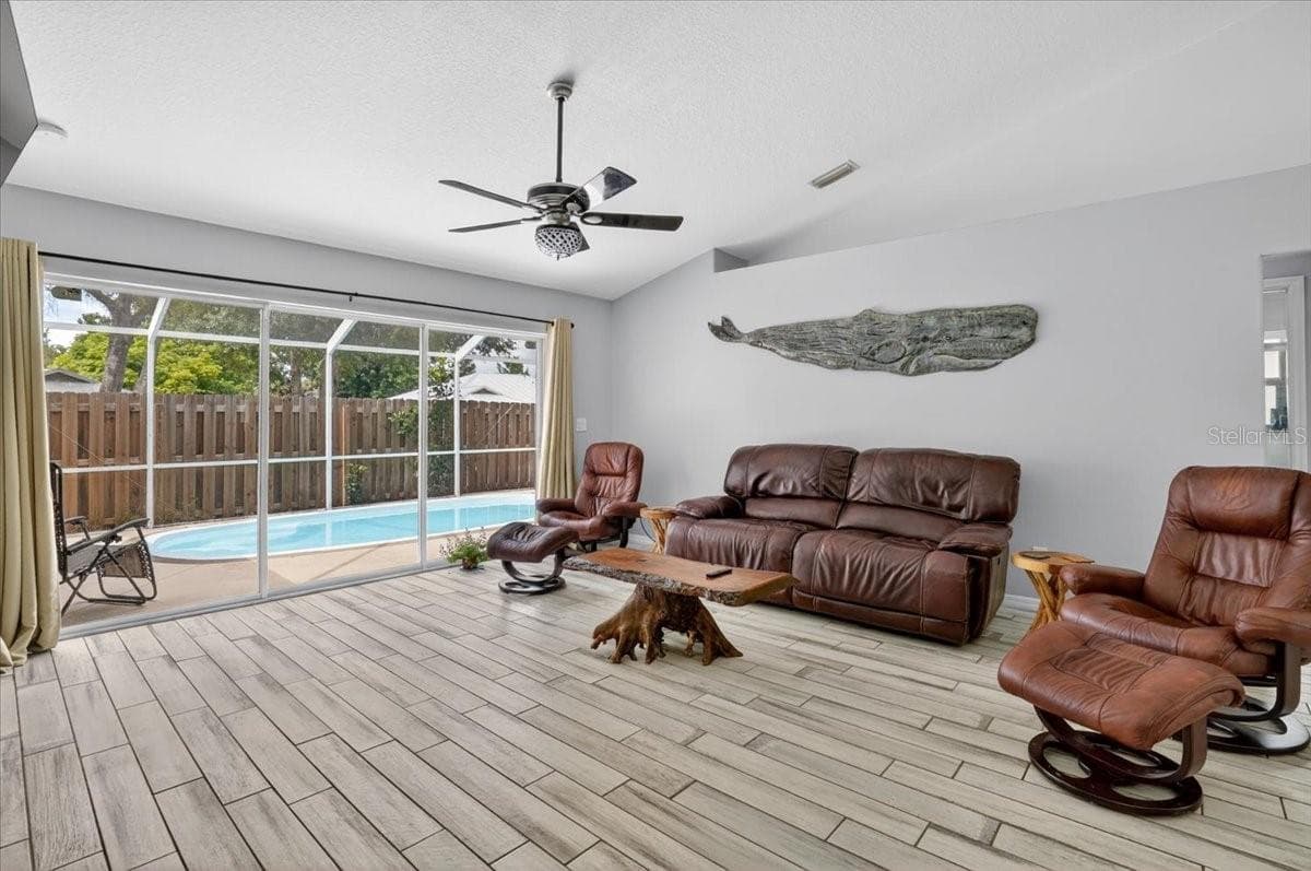 Single Family Residence at 1881 SUMMER WALK CIR, SARASOTA, photo 5 of 40