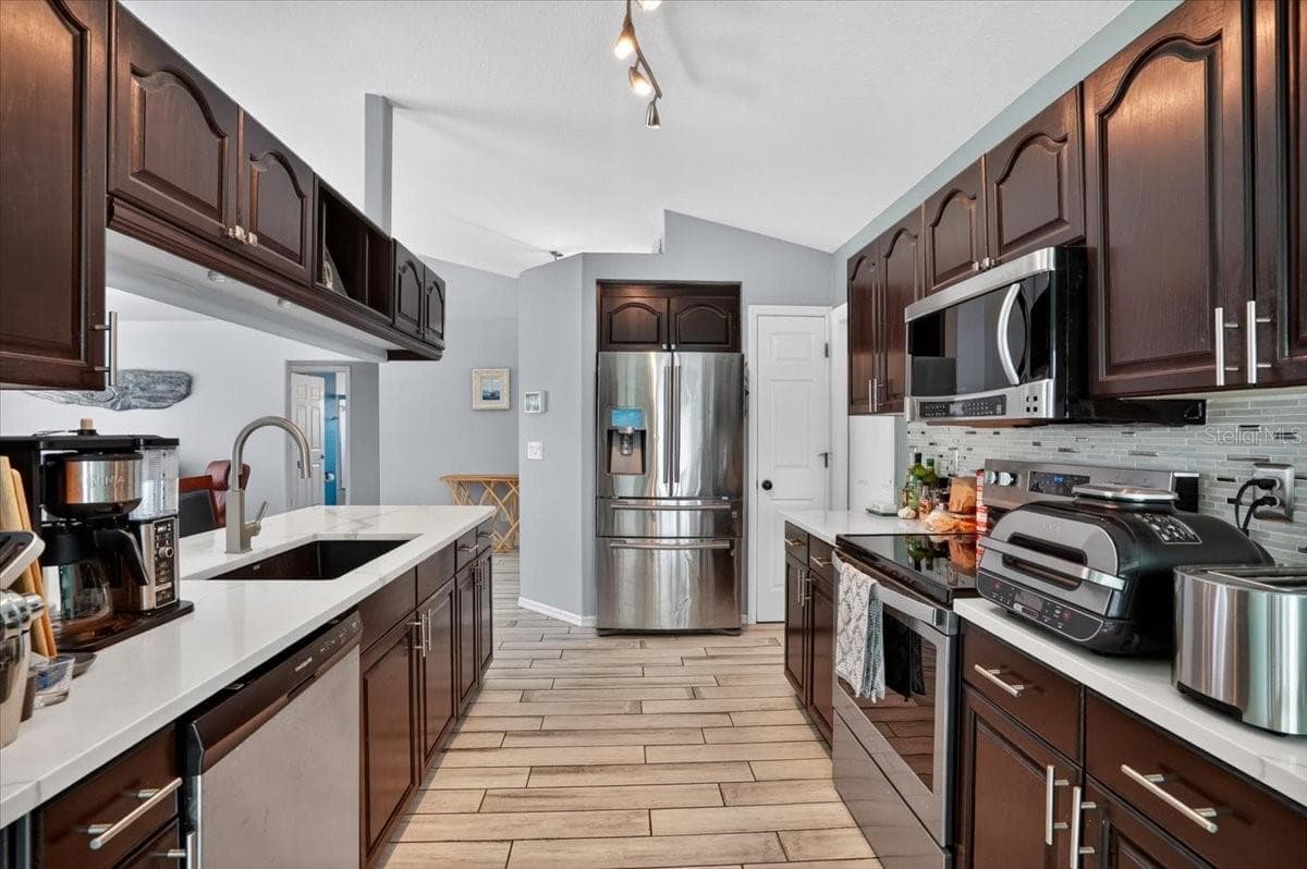 Single Family Residence at 1881 SUMMER WALK CIR, SARASOTA, photo 11 of 40