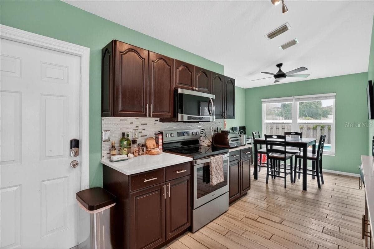Single Family Residence at 1881 SUMMER WALK CIR, SARASOTA, photo 13 of 40