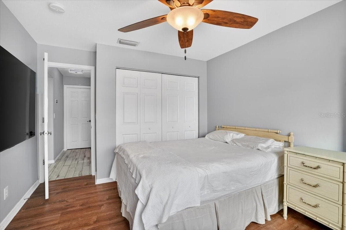 Single Family Residence at 1881 SUMMER WALK CIR, SARASOTA, photo 20 of 40