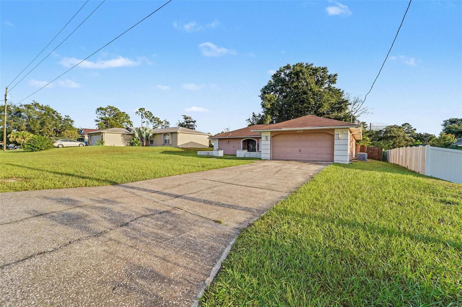 Single Family Residence at 12222 LEGEND ST, SPRING HILL, photo 5 of 17
