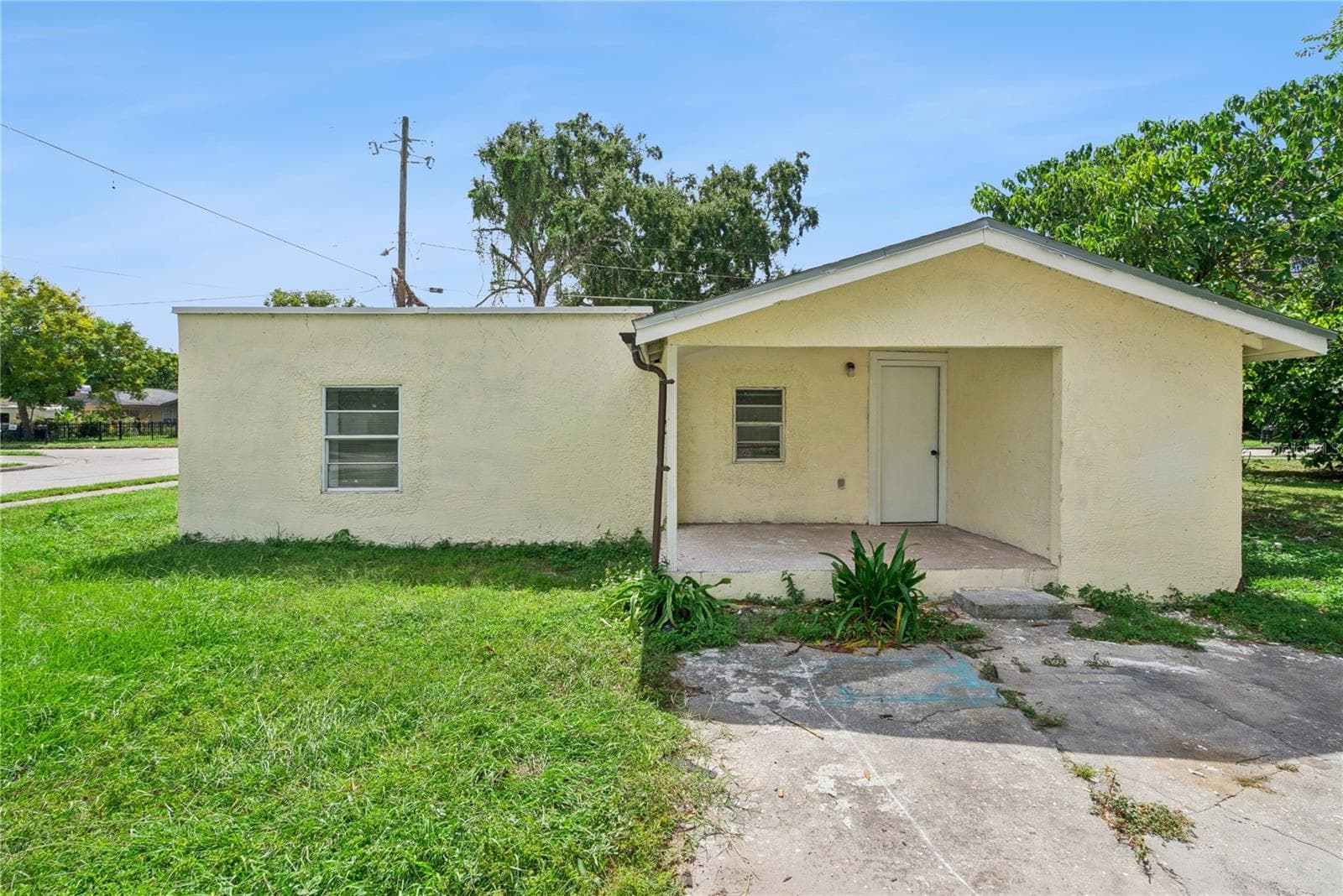Duplex at 2112 LEE ST, ORLANDO, photo 44 of 48