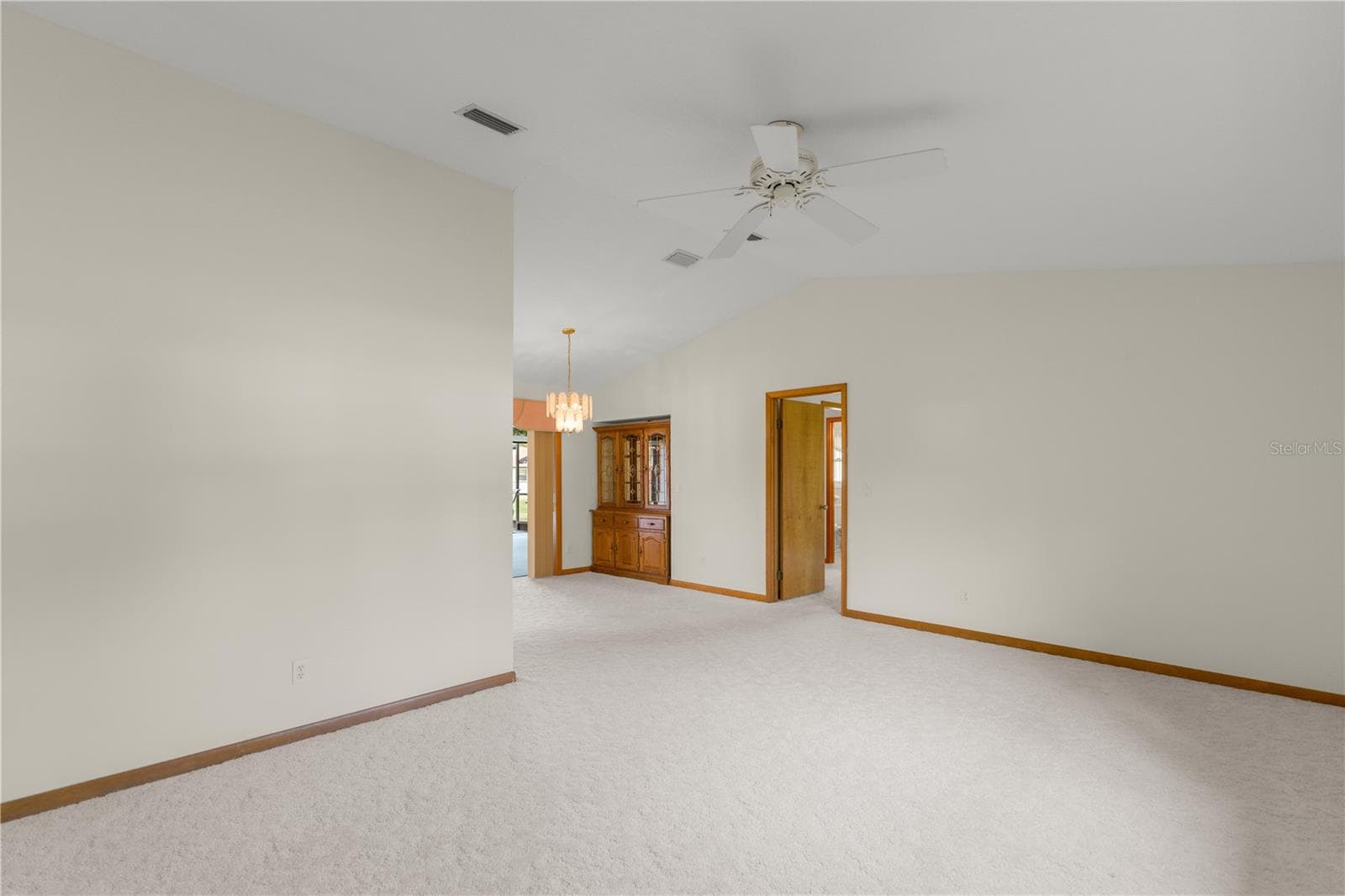 Den or Formal Living Room - 7430 SW 100TH PL, OCALA