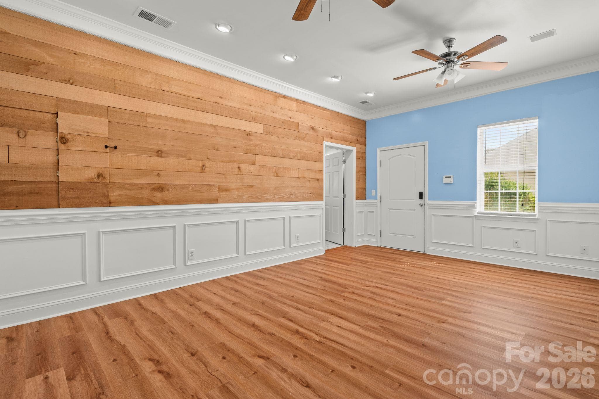 Single Family Residence at 4105 Autumn Cove Drive, Clover, photo 23 of 43