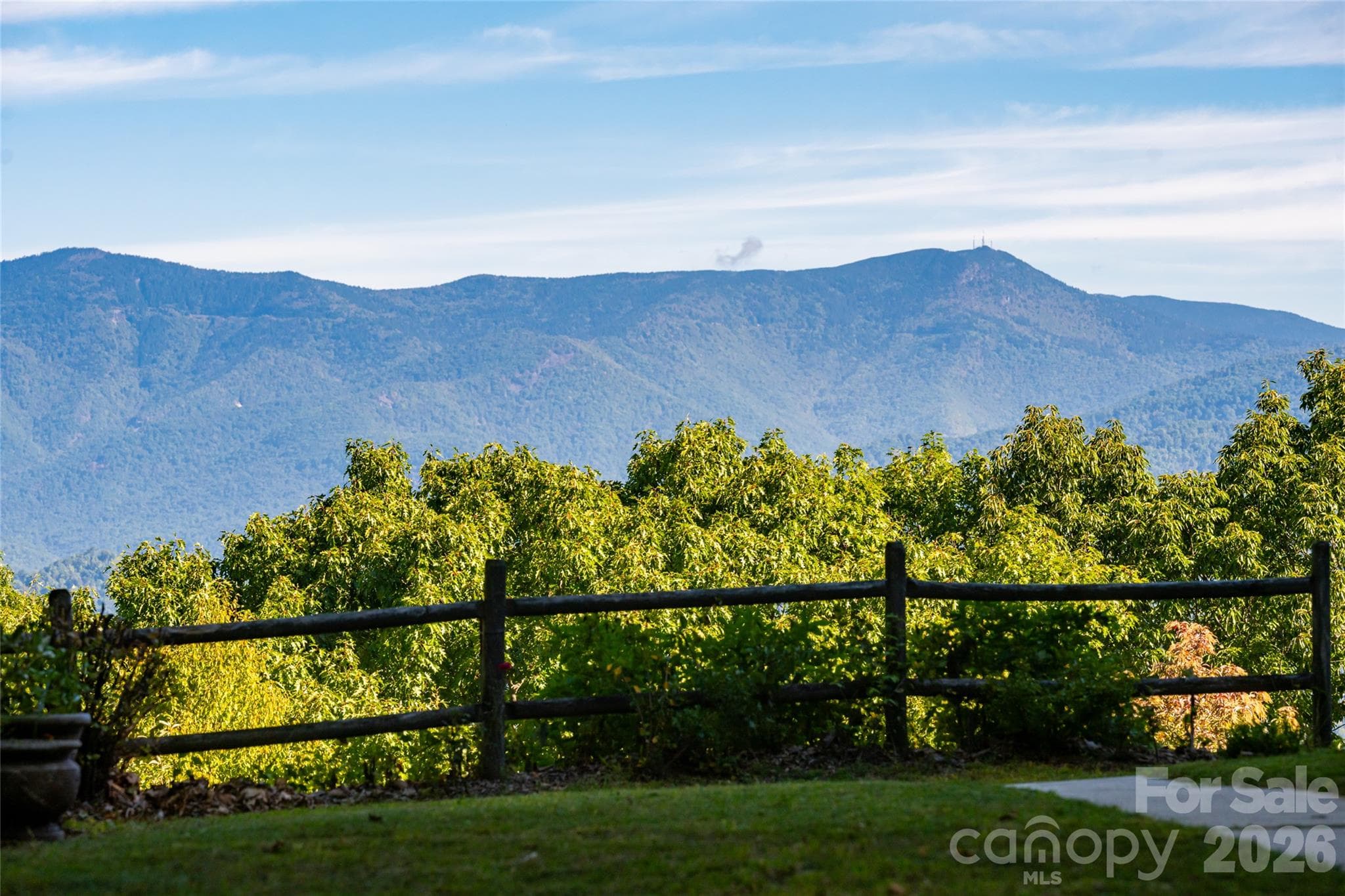 Panoramic views to enjoy year round - 126 Wildflower Cove Drive, Swannanoa