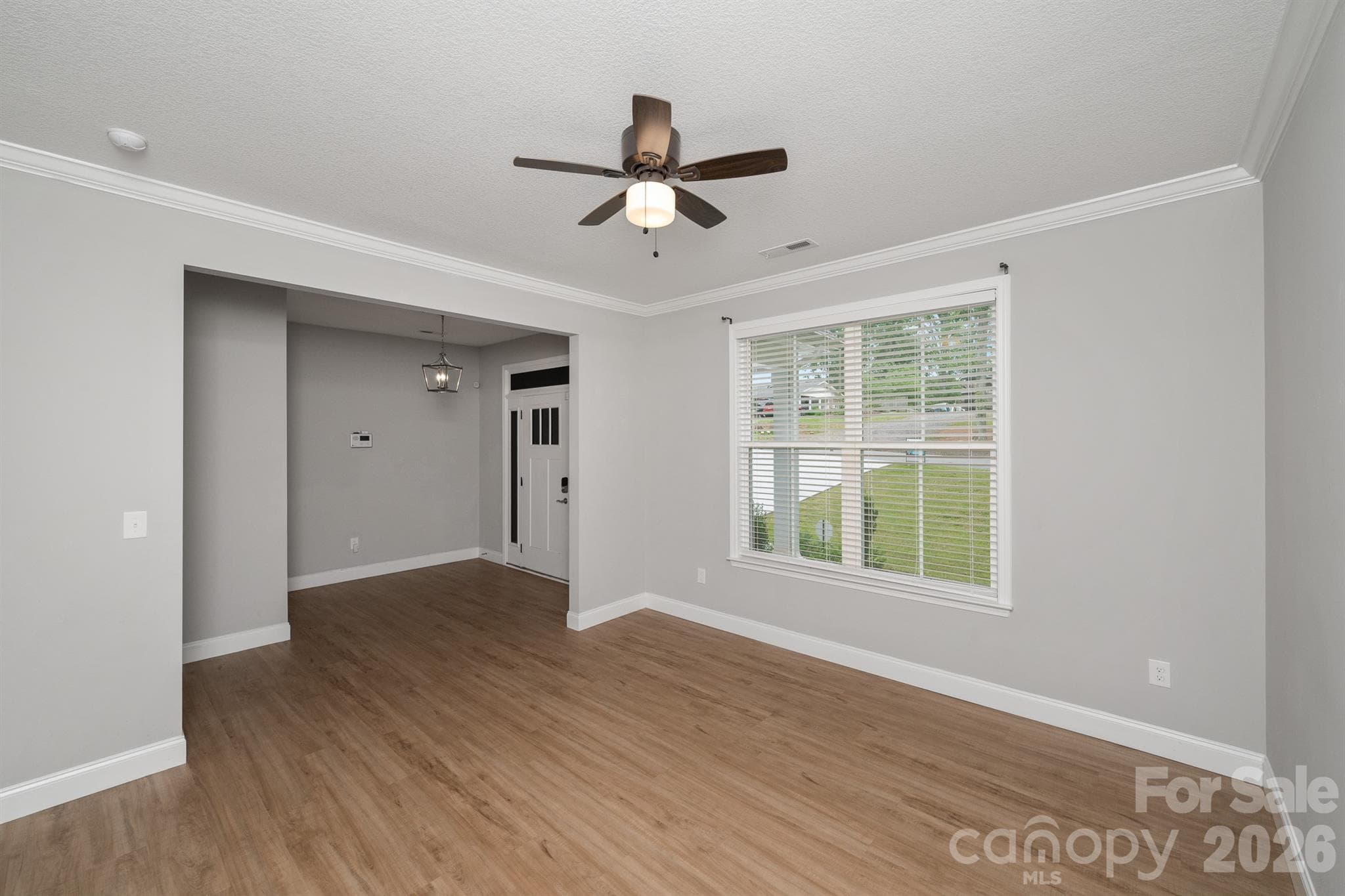 Single Family Residence at 100 Holly Drive, Duncan, photo 2 of 41