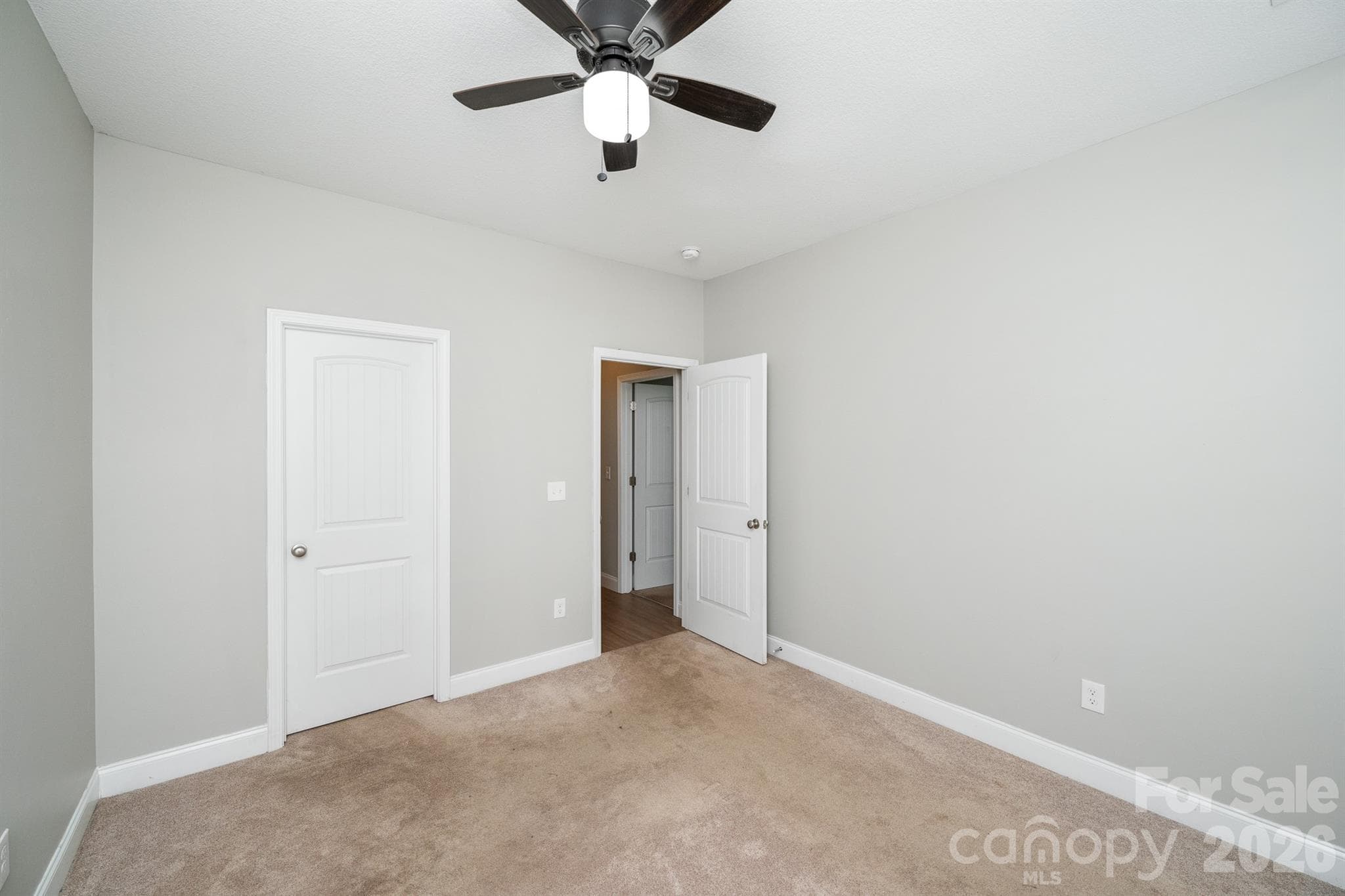 Single Family Residence at 100 Holly Drive, Duncan, photo 28 of 41