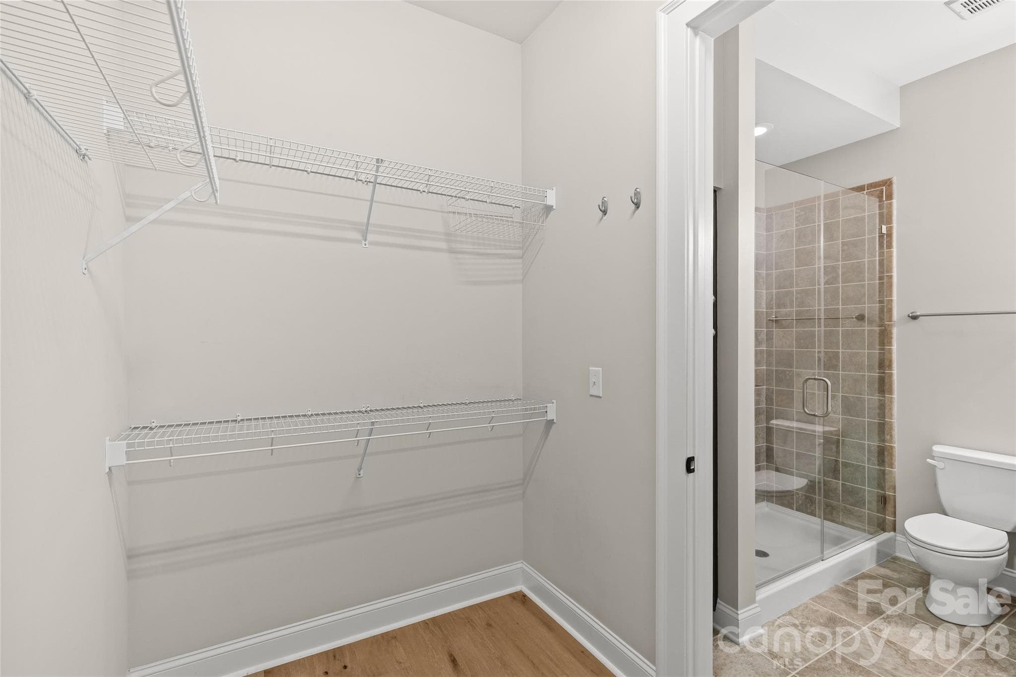 Condominium at 2810 Selwyn Avenue, Charlotte, photo 22 of 48