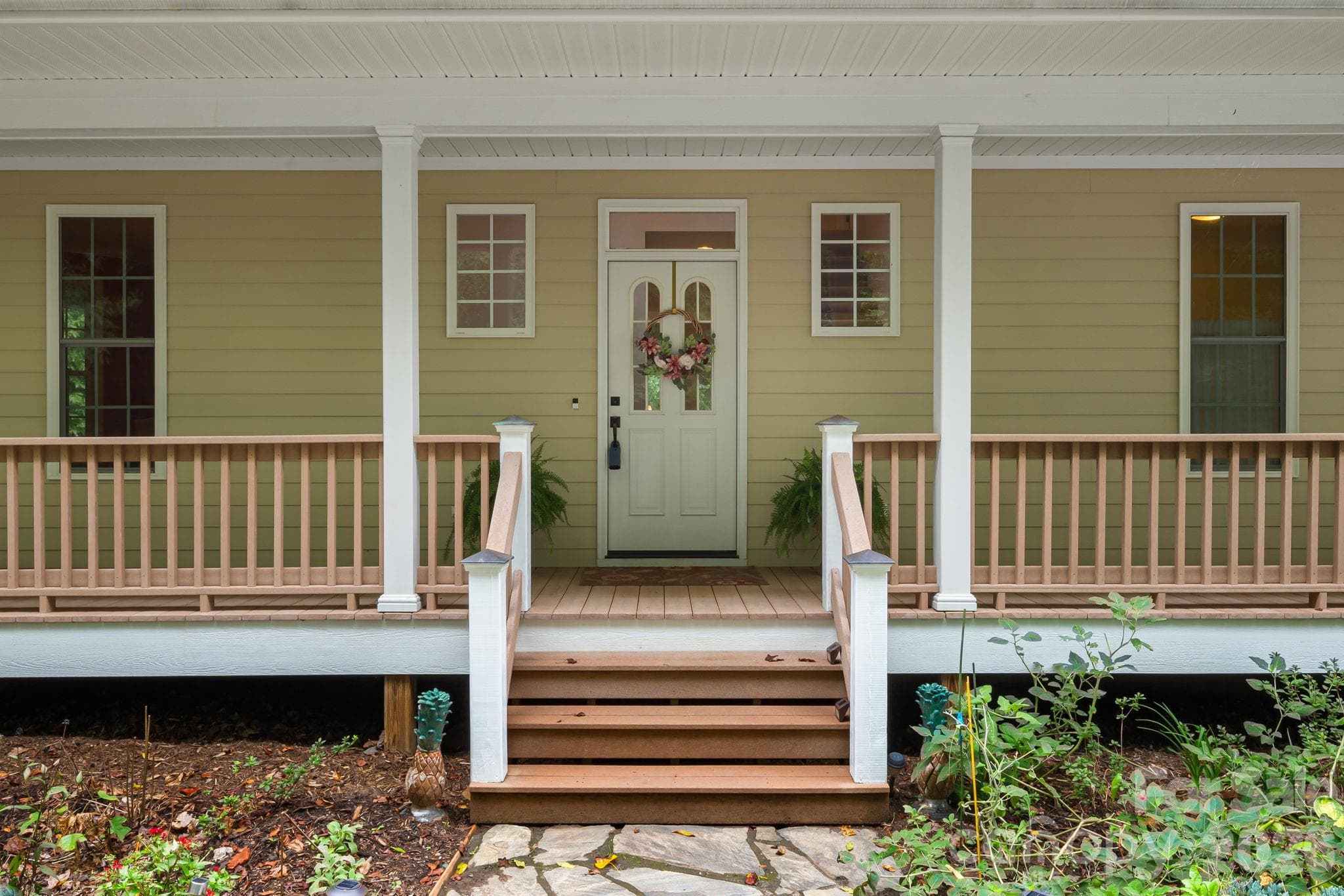 Single Family Residence at 95 Ashworth Drive, Fairview, photo 7 of 46