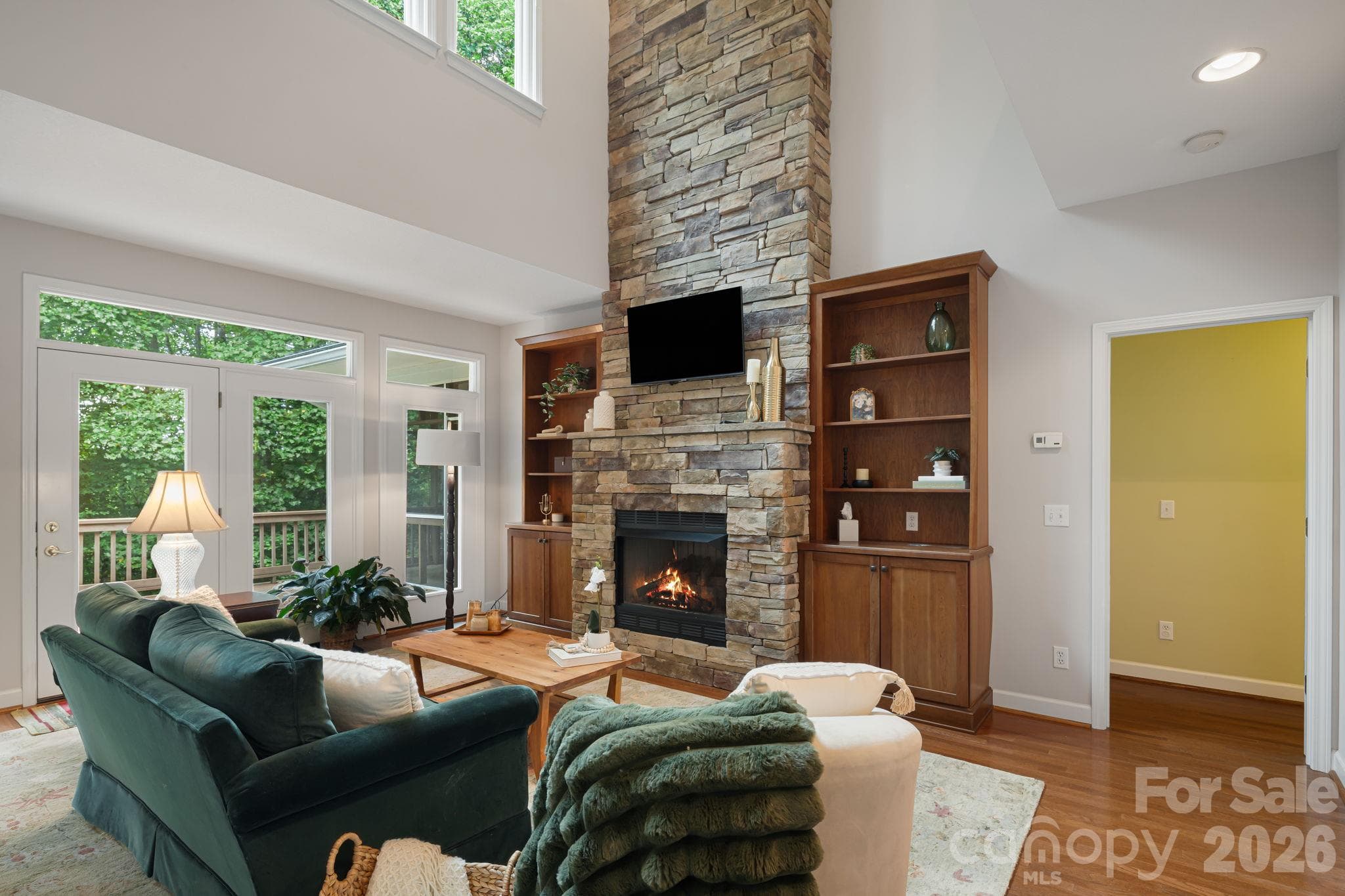 Single Family Residence at 95 Ashworth Drive, Fairview, photo 15 of 46