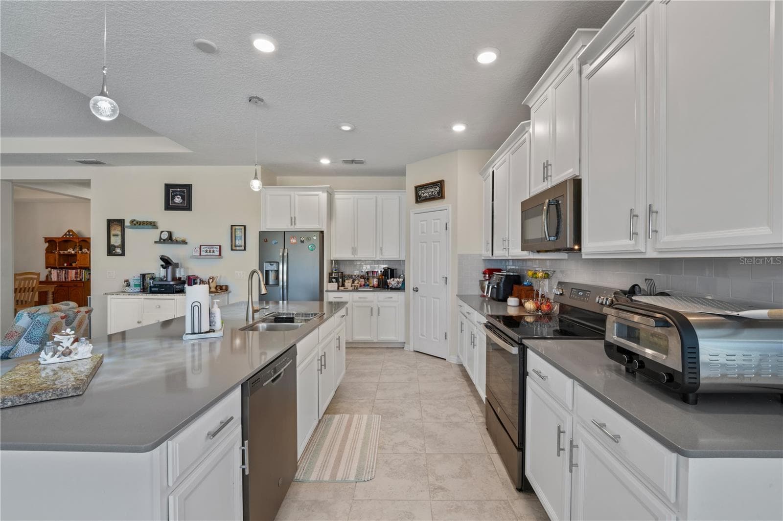 Single Family Residence at 5414 MANCHESTER DR, ST CLOUD, photo 14 of 50