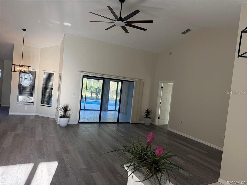 Single Family Residence at 994 E CROWN OF ROSES LOOP, INVERNESS, photo 6 of 27