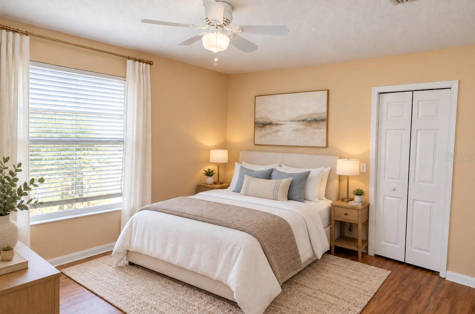 VIRTUALLY STAGED - 529 CRESTING OAK CIR #78, ORLANDO