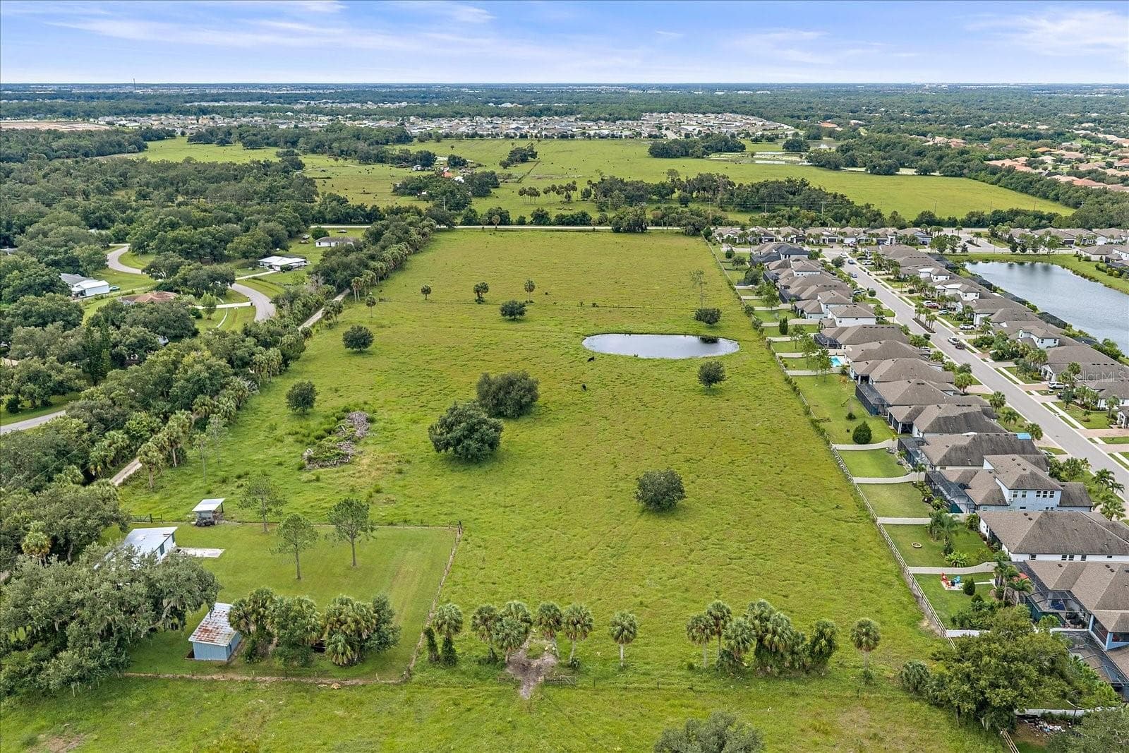 Single Family Residence at 1033 WHIMBREL RUN, BRADENTON, photo 3 of 56