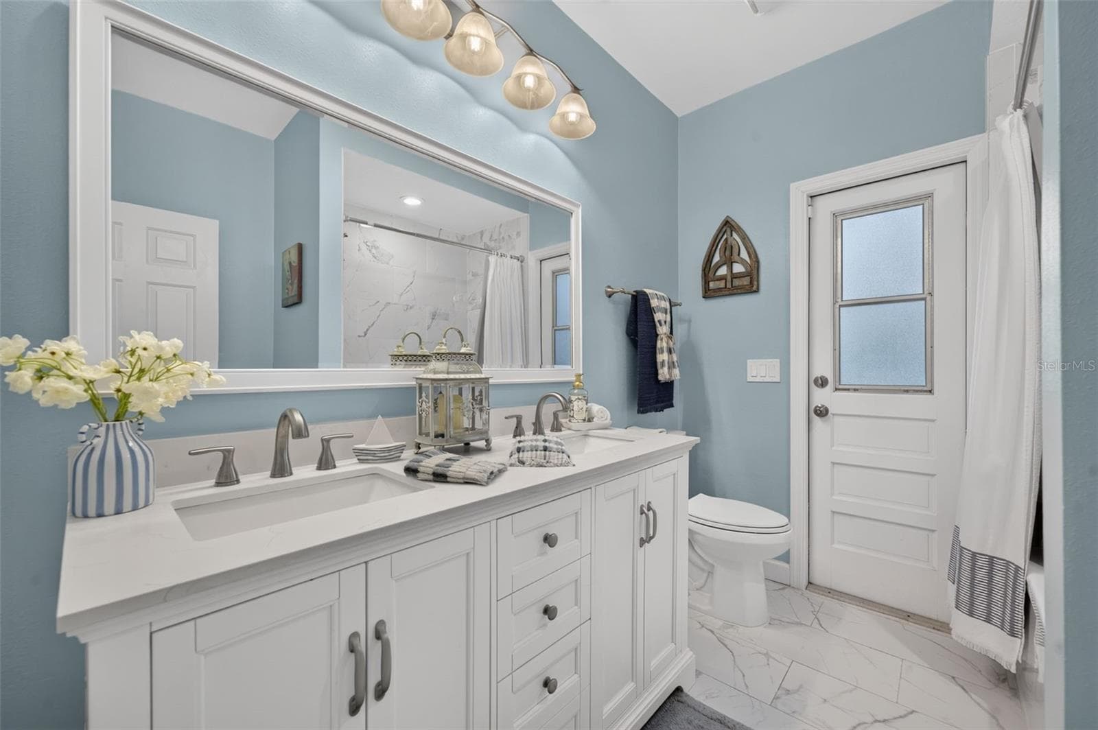 Primary Bathroom & Pool Bath - 635 CHOCKTAW STREET, LAKE MARY