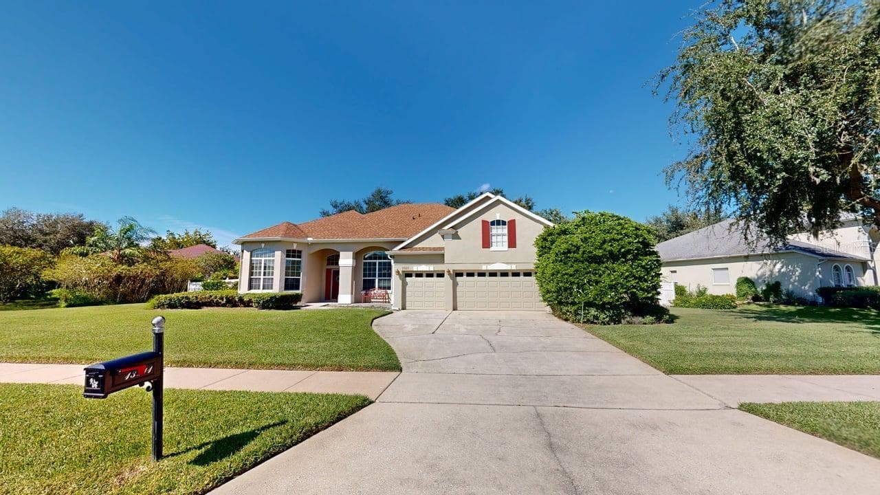 Single Family Residence at 13211 LAKESHORE GROVE DRIVE, WINTER GARDEN, photo 13 of 59
