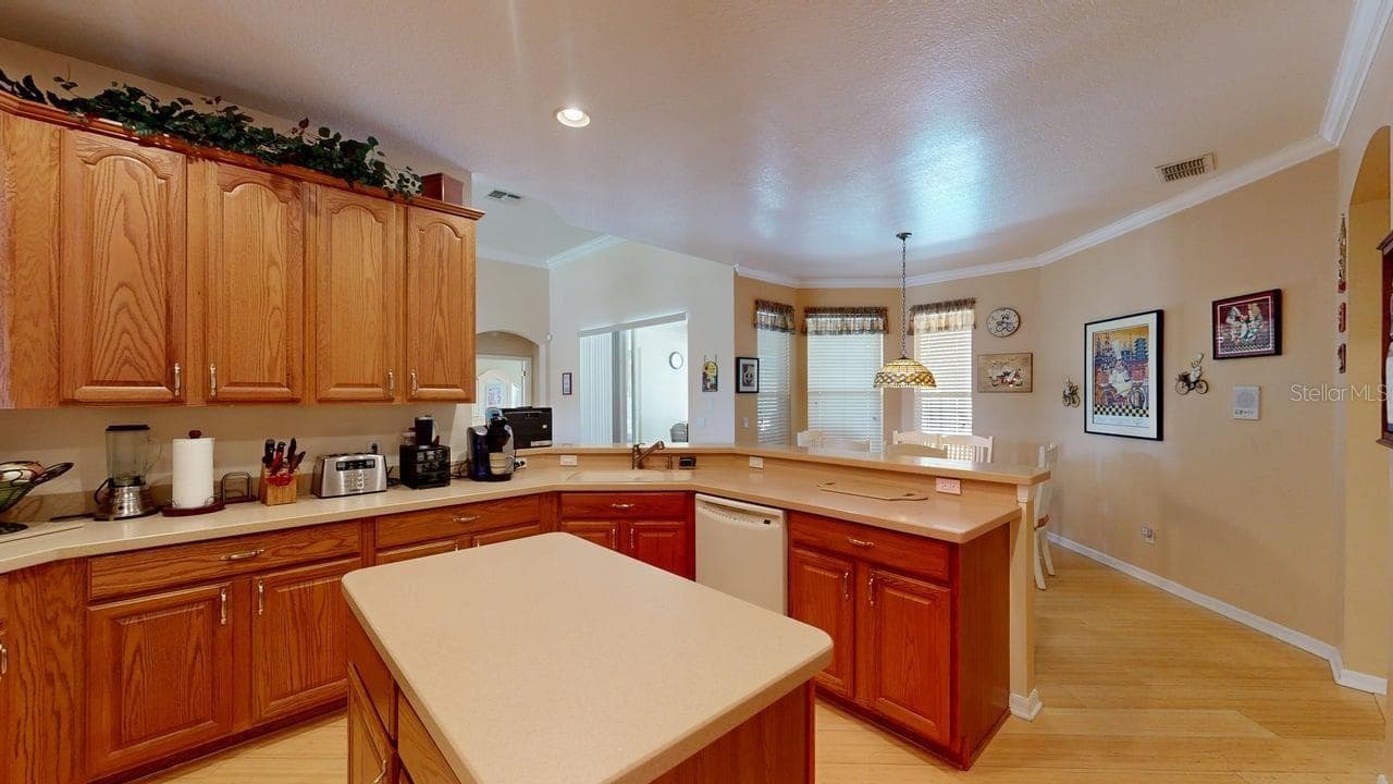 Single Family Residence at 13211 LAKESHORE GROVE DRIVE, WINTER GARDEN, photo 24 of 59