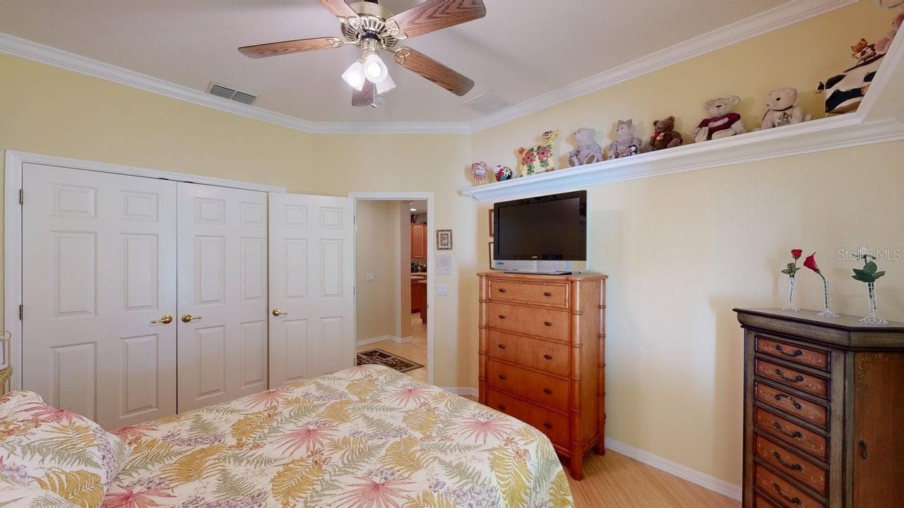 Single Family Residence at 13211 LAKESHORE GROVE DRIVE, WINTER GARDEN, photo 34 of 59