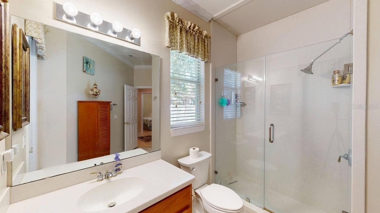 Single Family Residence at 13211 LAKESHORE GROVE DRIVE, WINTER GARDEN, photo 36 of 59