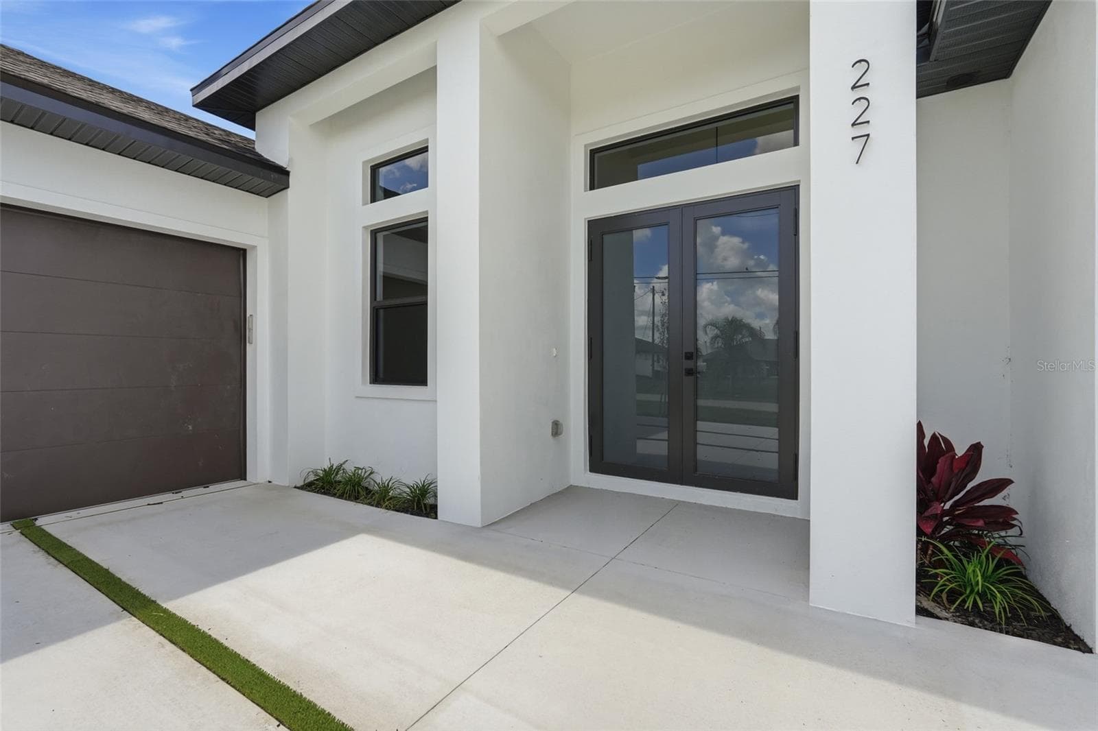 Single Family Residence at 227 NE 15TH ST, CAPE CORAL, photo 4 of 40