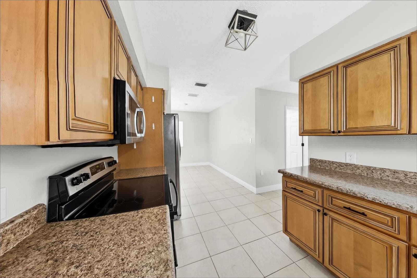 Single Family Residence at 3312 32ND ST W, BRADENTON, photo 5 of 20