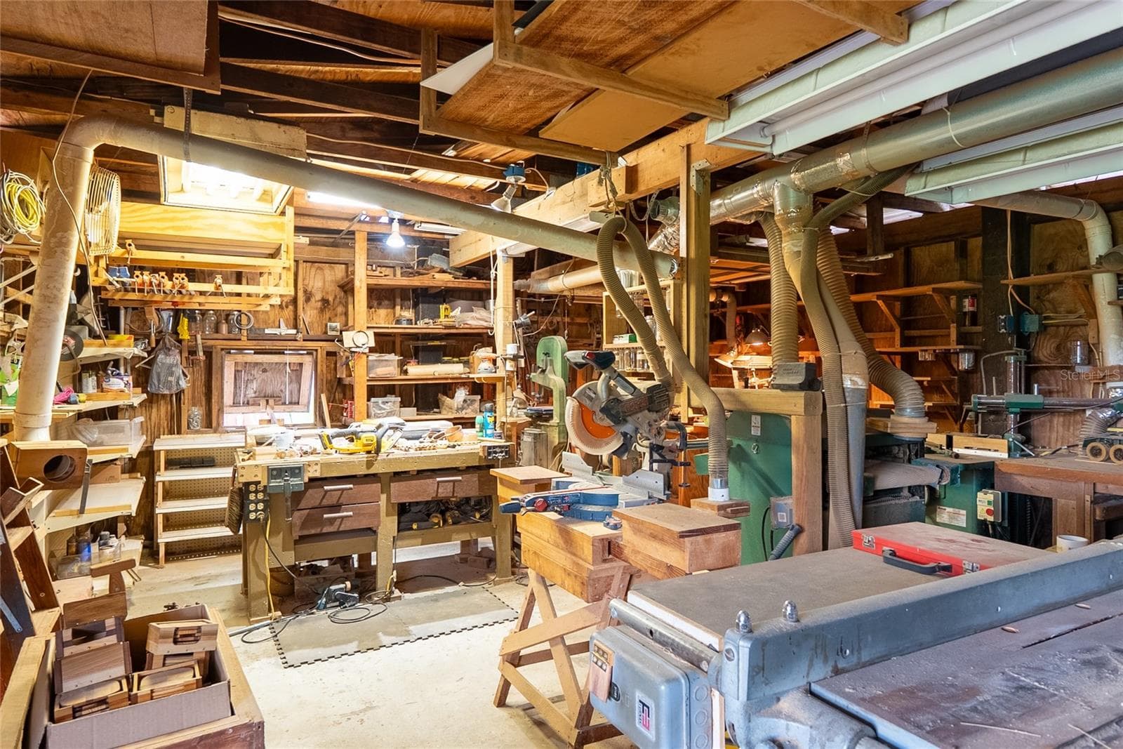 Woodworking Machinery - 6443 NE COUNTY ROAD 660, ARCADIA