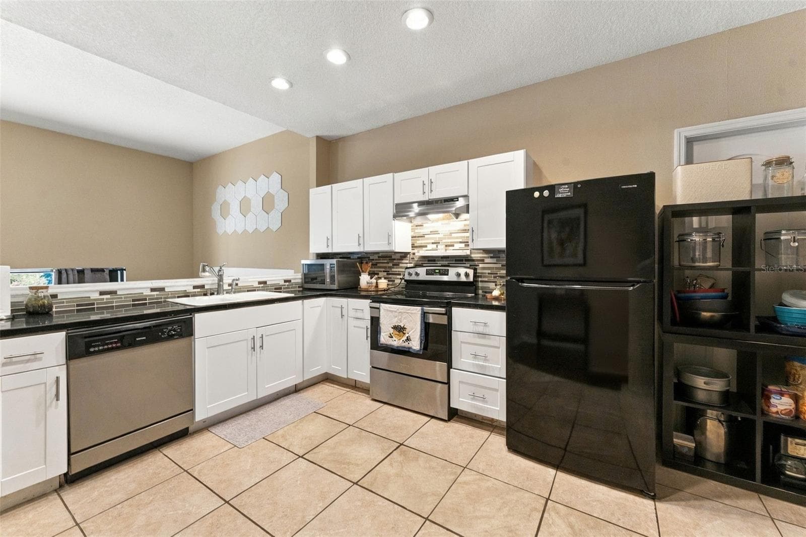 Single Family Residence at 3006 RIVER GROVE DR, TAMPA, photo 47 of 87