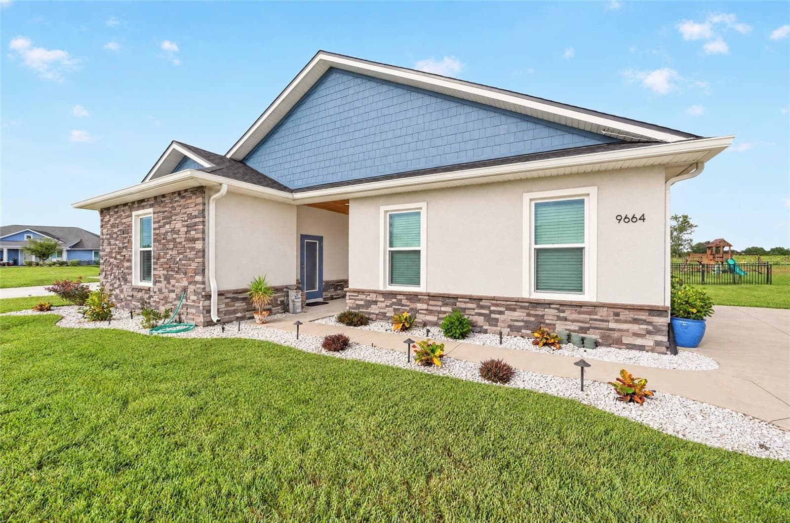 Single Family Residence at 9664 SE 61ST TER, BELLEVIEW, photo 7 of 73