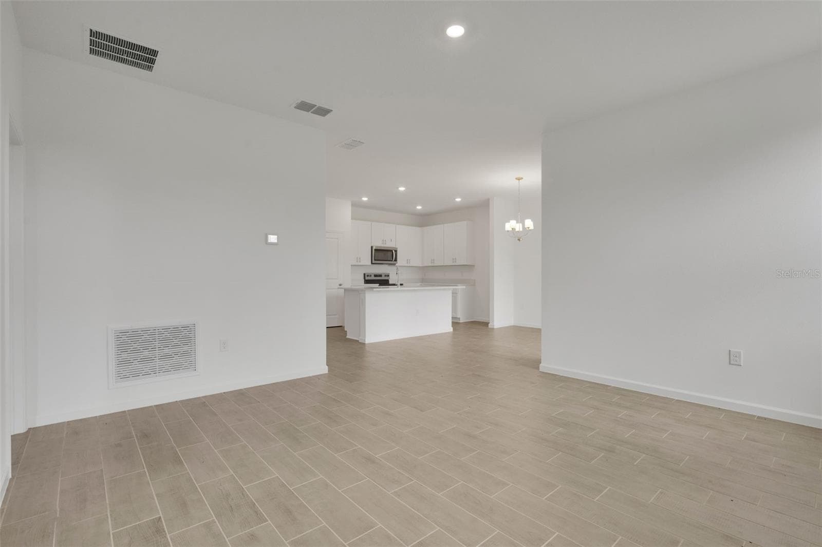 Single Family Residence at 296 MEREDITH BLVD, WINTER HAVEN, photo 27 of 35