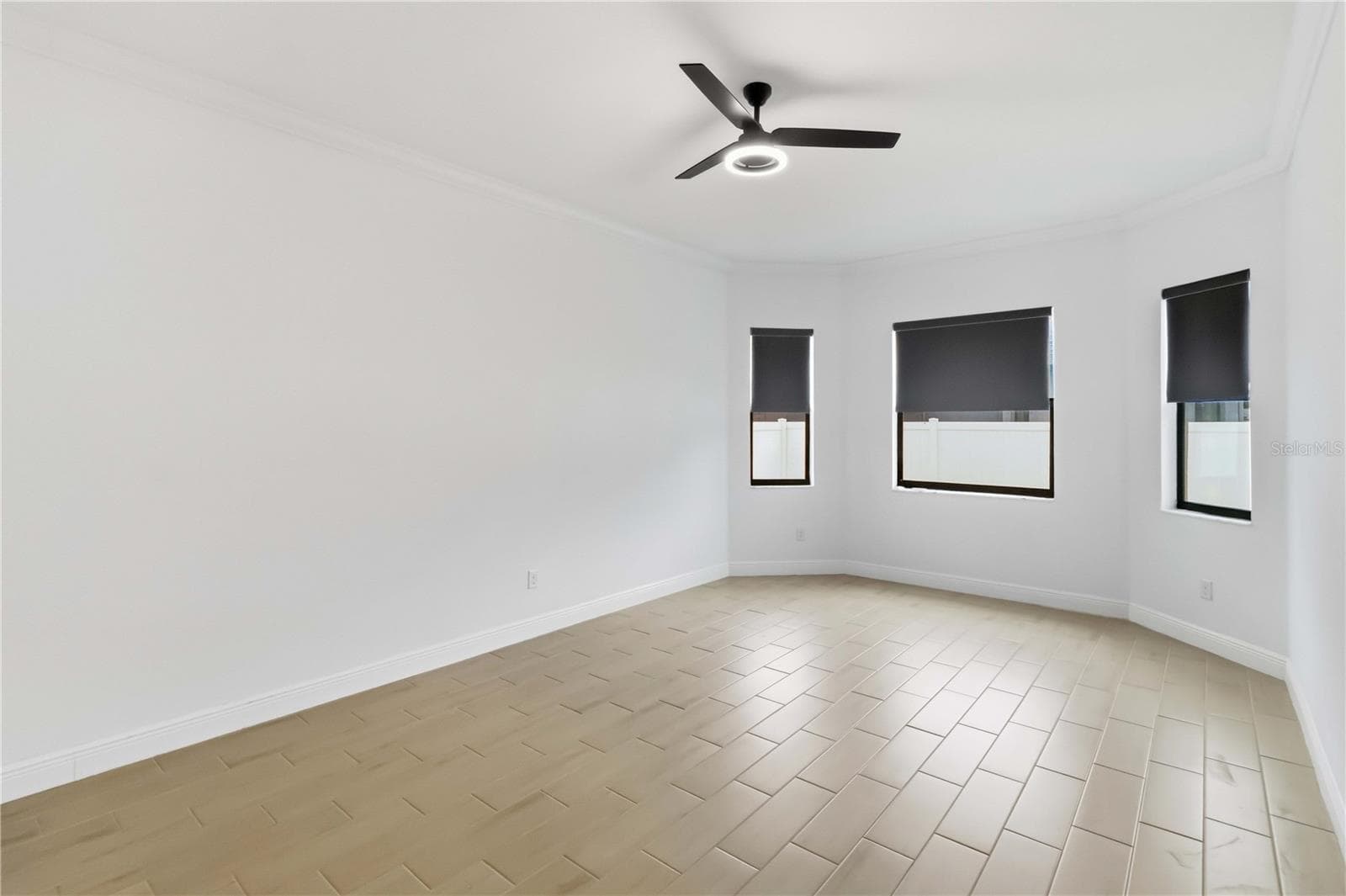 Single Family Residence at 4028 SALIDA DELSOL DR, SUN CITY CENTER, photo 16 of 47