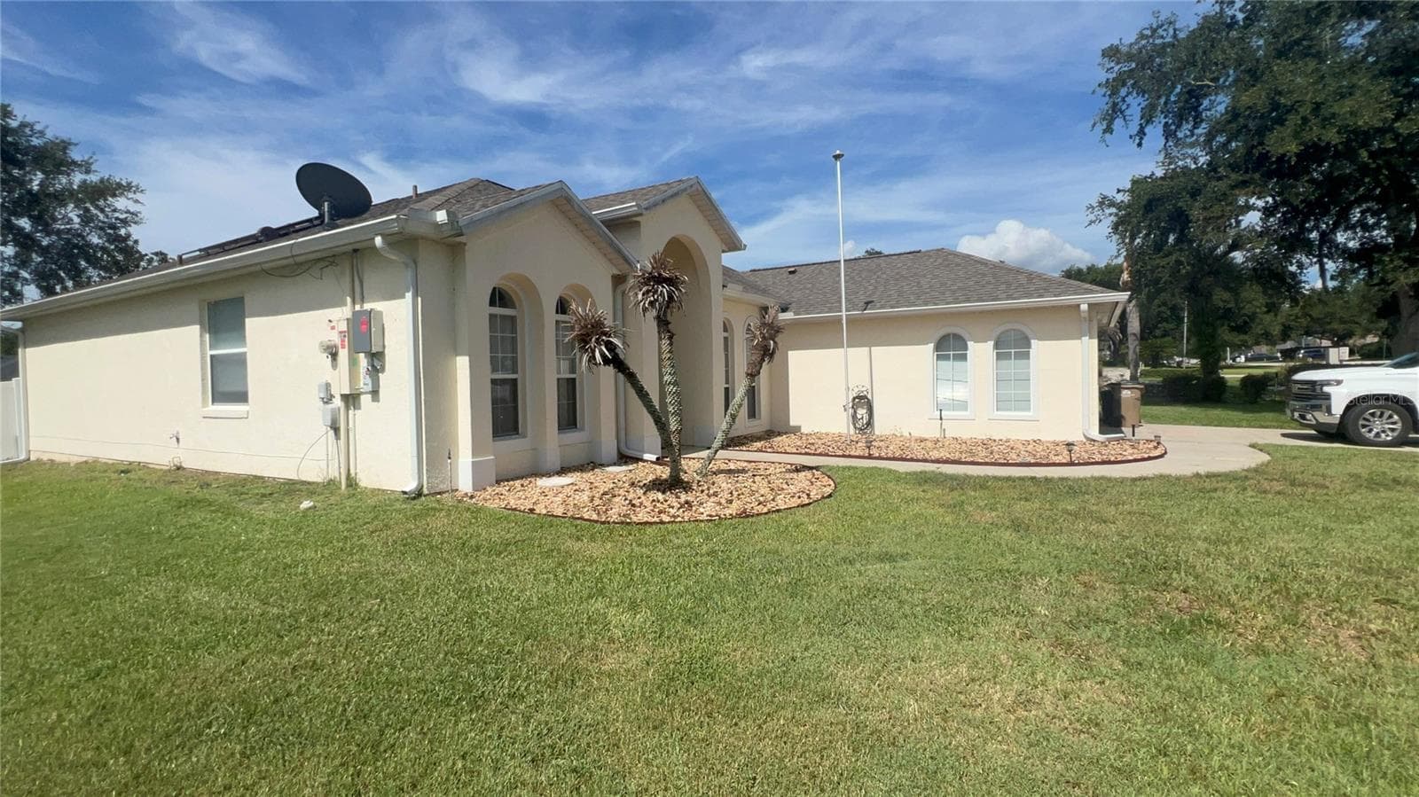 Single Family Residence at 13500 BISCAYNE DR, GRAND ISLAND, photo 3 of 16