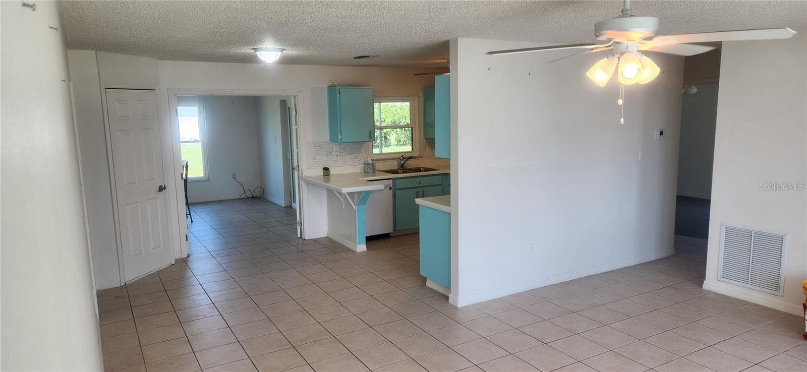 Single Family Residence at 13528 MARTHA AVE, PORT CHARLOTTE, photo 6 of 23