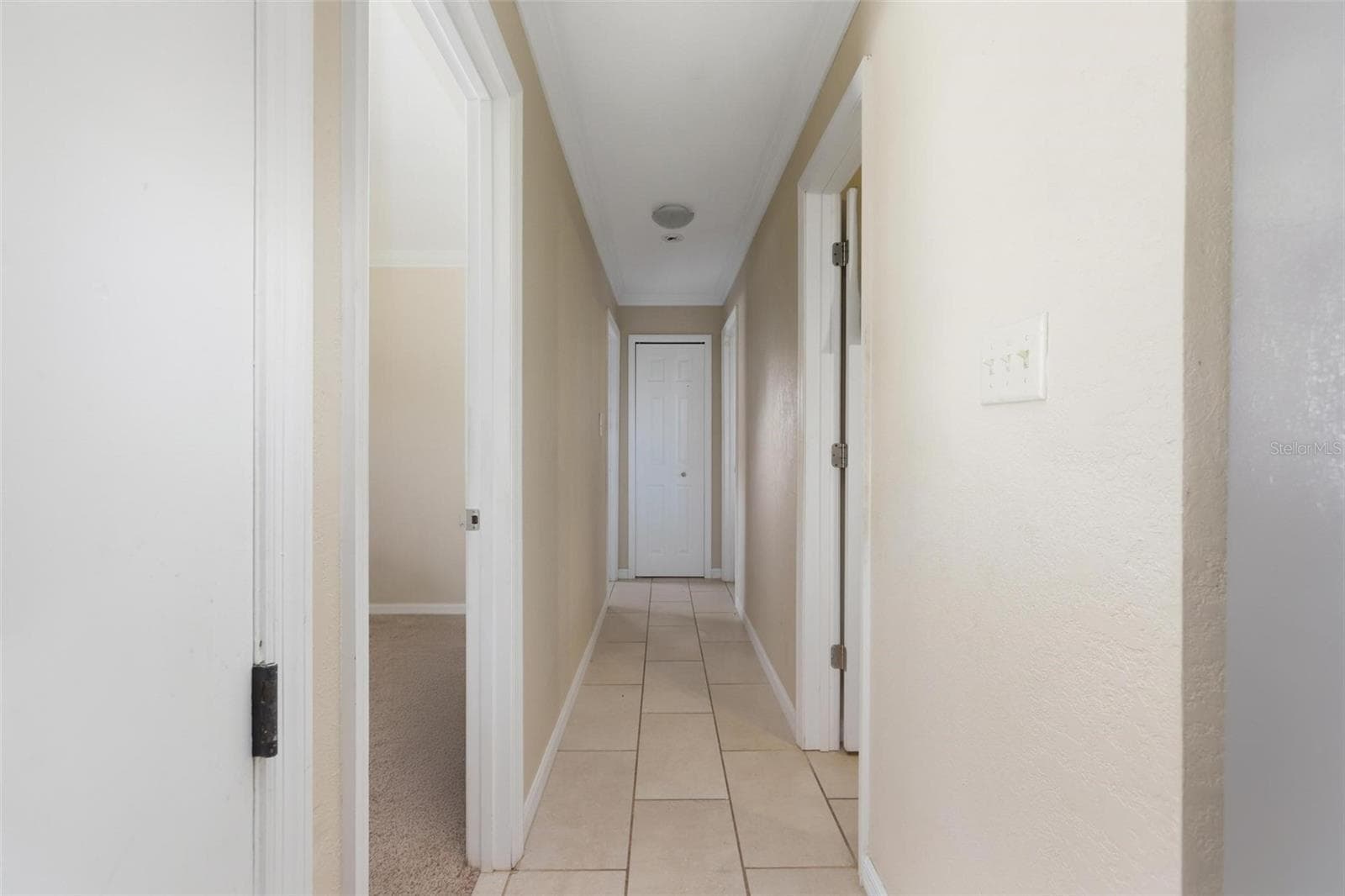 Single Family Residence at 914 CASS ST, DELAND, photo 8 of 23
