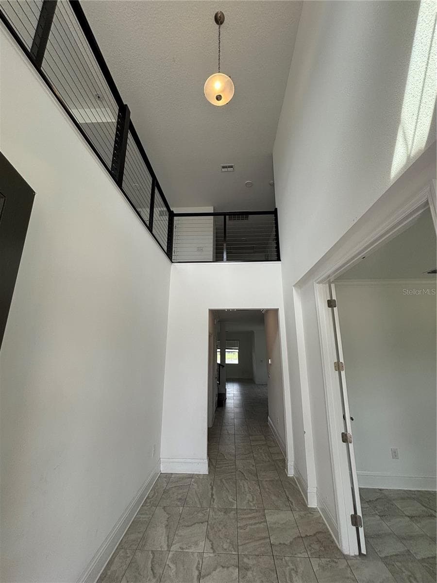 Single Family Residence at 12964 WILLOW GROVE DR, RIVERVIEW, photo 2 of 31