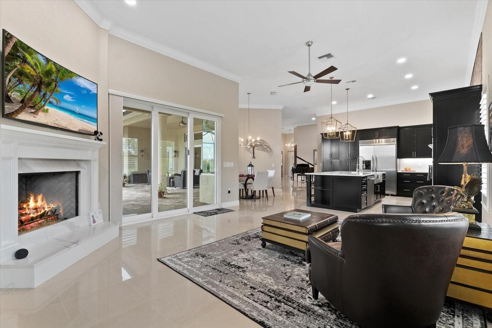 The family room, looking back towards the kitchen and breakfast nook - 520 RYE RD NE, BRADENTON