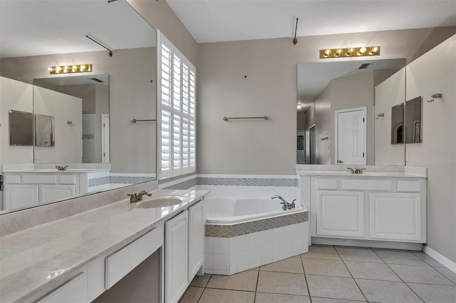 Single Family Residence at 1630 MORGANS MILL CIR, ORLANDO, photo 33 of 64