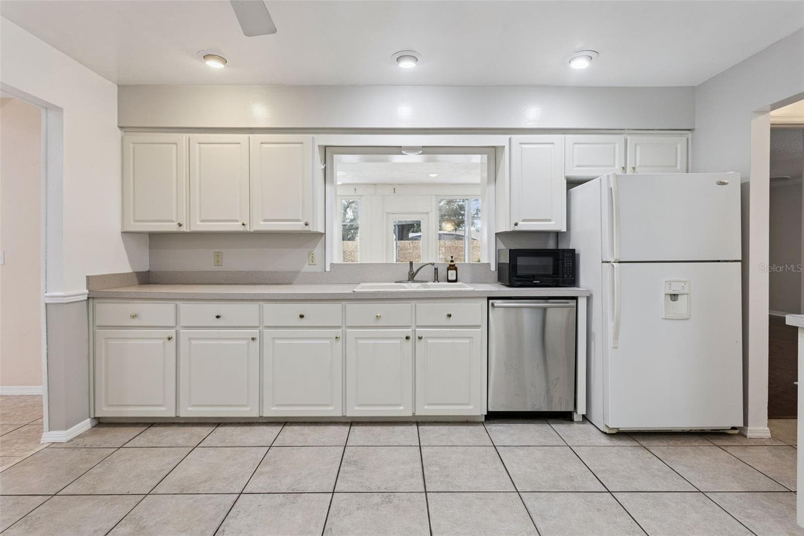 Single Family Residence at 260 E HORNBEAM DR, LONGWOOD, photo 13 of 56