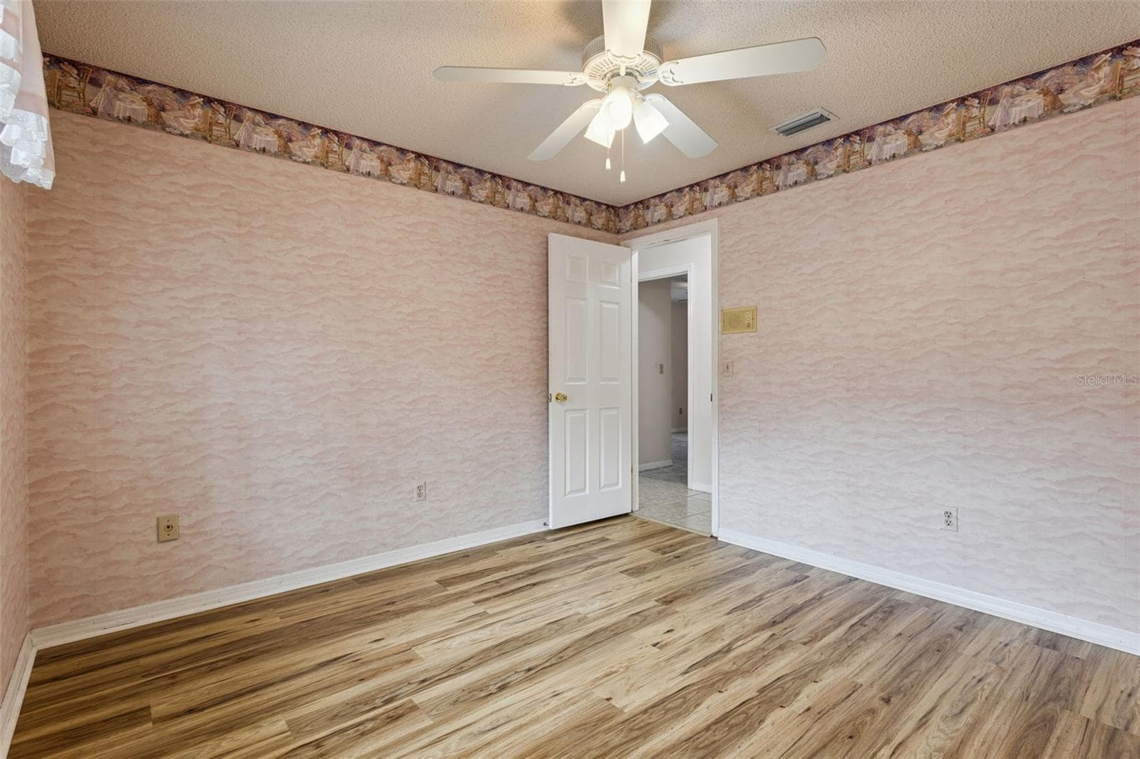 Single Family Residence at 260 E HORNBEAM DR, LONGWOOD, photo 40 of 56