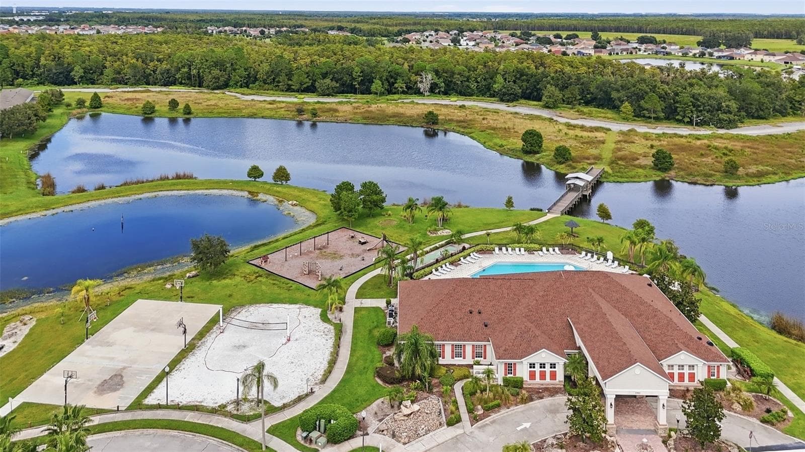 Clubhouse/Amenities - 4994 TOWN TER N, KISSIMMEE