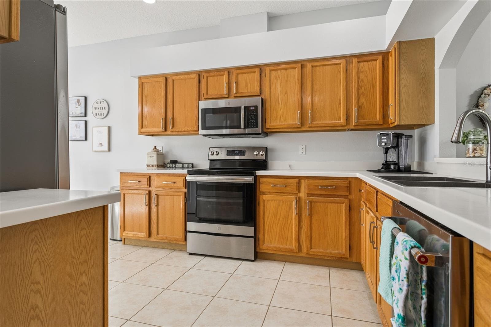 Villa at 3490 TEALWOOD CIR, PALM HARBOR, photo 11 of 42