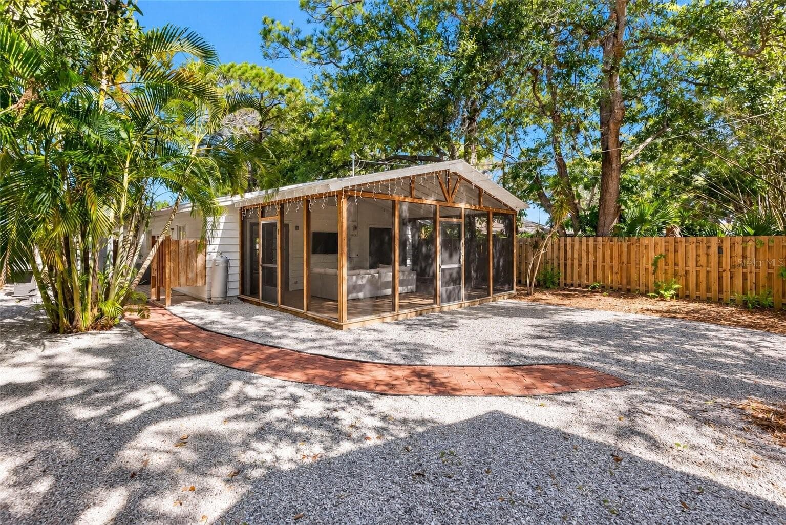 Single Family Residence at 2142 WALDEMERE ST, SARASOTA, photo 8 of 18