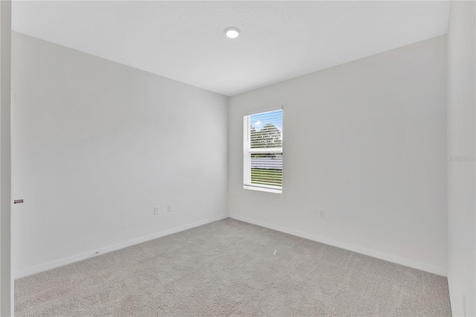 Single Family Residence at 658 COTULLA DR, KISSIMMEE, photo 20 of 34