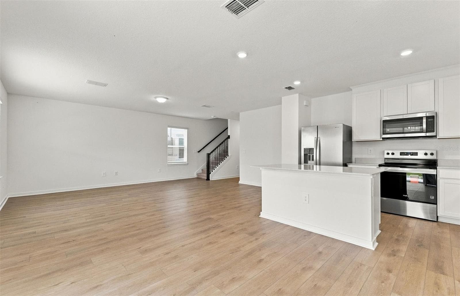 Open Concept Home Design - 1543 HARTRIDGE CT, LAKE ALFRED