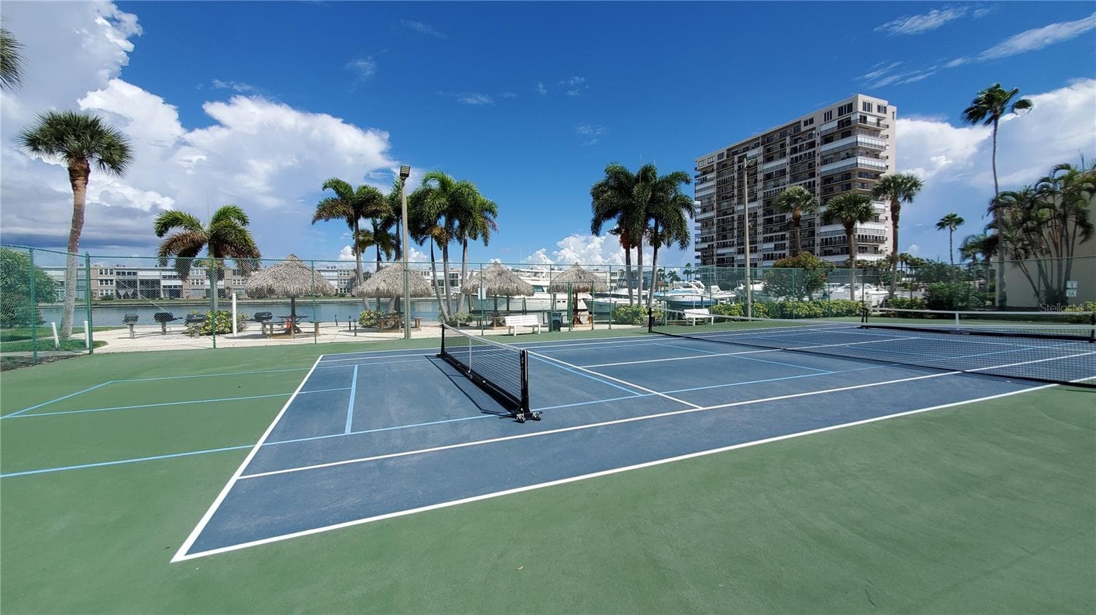 Tennis courts - 7300 SUN ISLAND DR S #701, SOUTH PASADENA