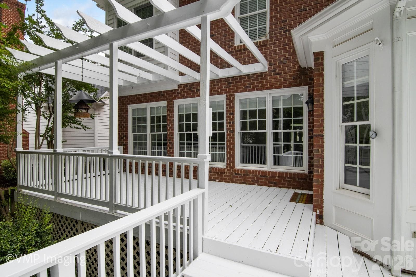 Single Family Residence at 20107 N Cove Road, Cornelius, photo 32 of 46